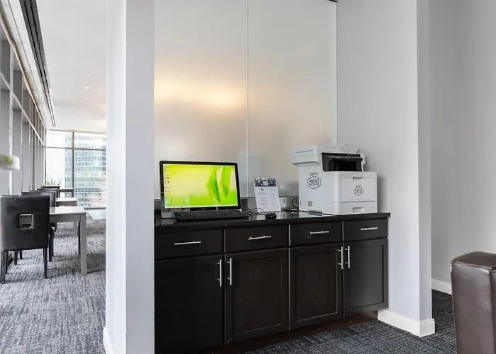 Apartamento Loop 1br W Pool Gym Nr The L Riverwalk Chi-242 *