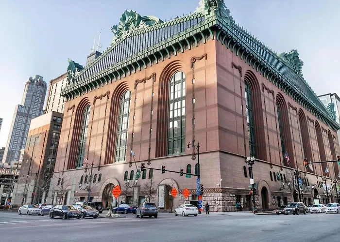 Loop 1br W Pool Gym Nr The L Riverwalk Chi-242 *